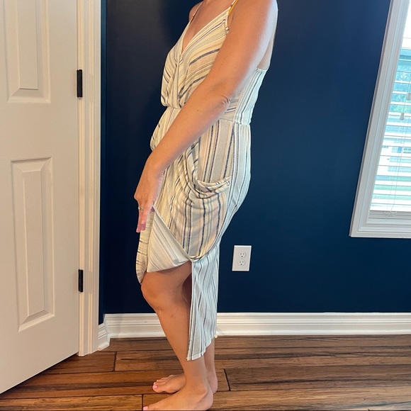 BCBGeneration Women’s Dress Size Medium - Picture 5 of 7